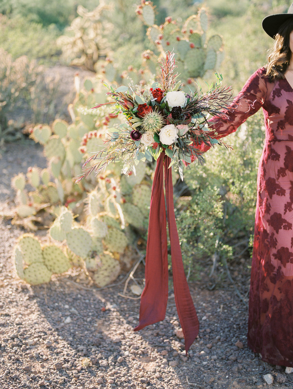  Fall bouquet with burgundy &amp; white roses + cactus &amp; greenery!&nbsp; 
