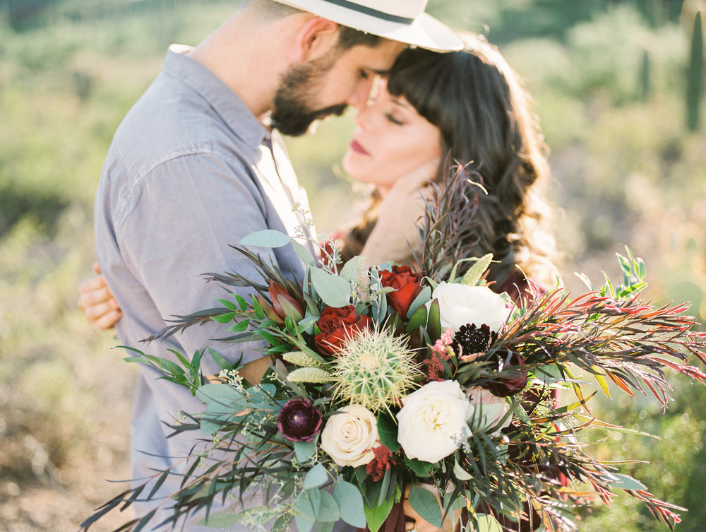  Fall bridal bouquet with cactus, roses &amp; greenery 