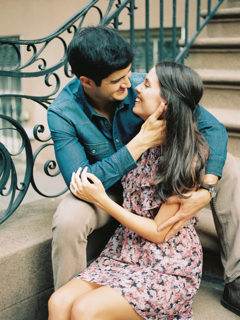 brooklyn-heights-engagement-session-4.jpg