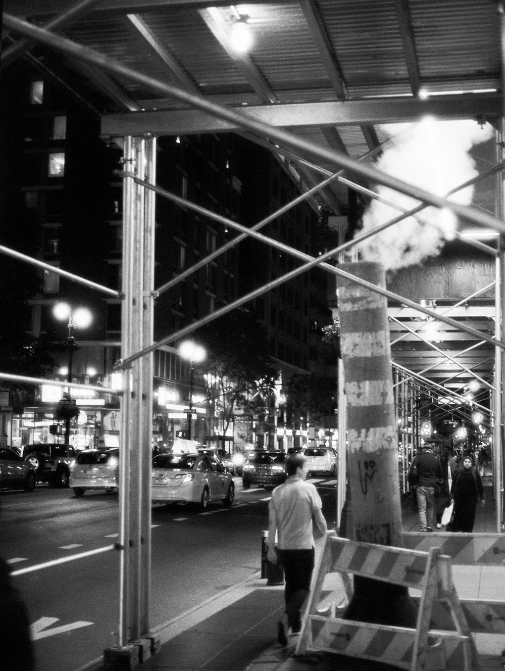  New York City street photography at night&nbsp; 