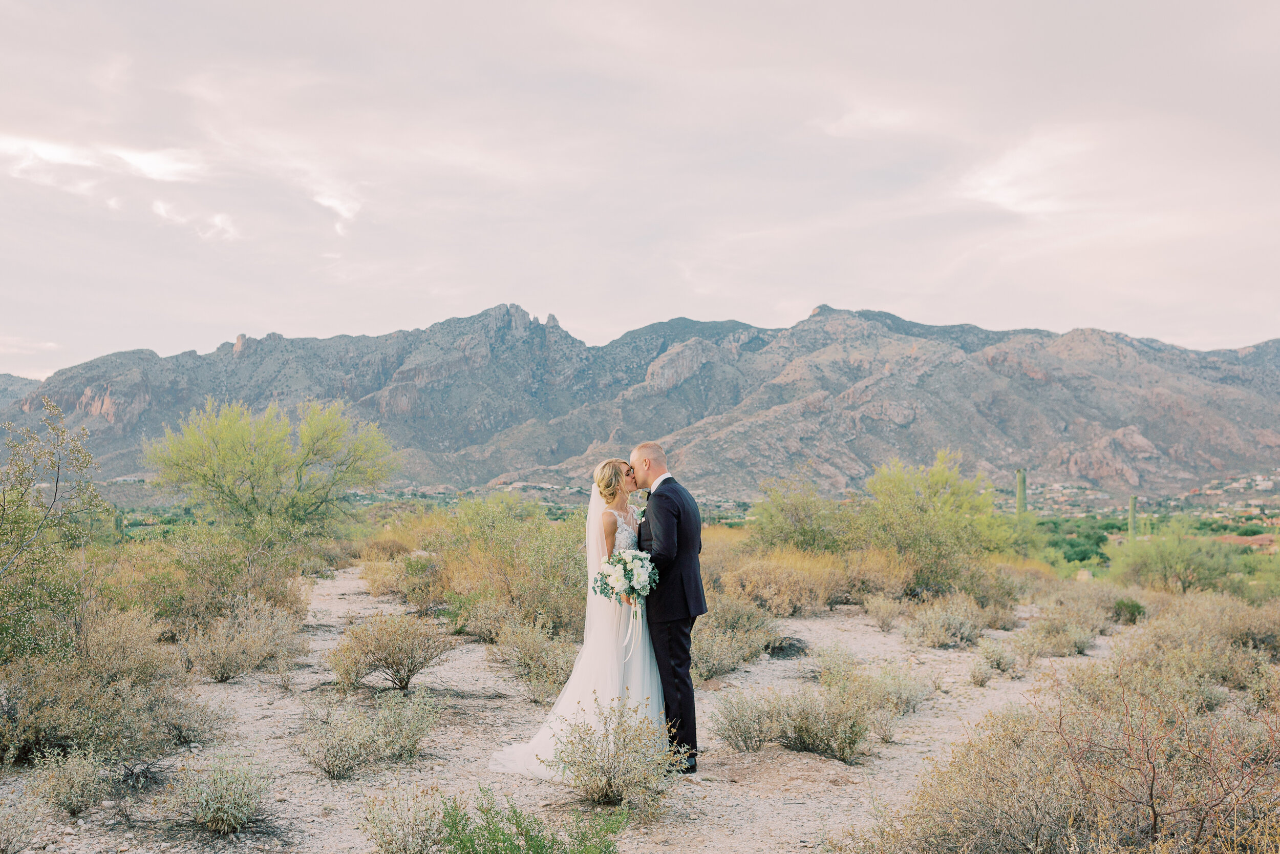 tucson-arizona-desert-wedding-9.jpg