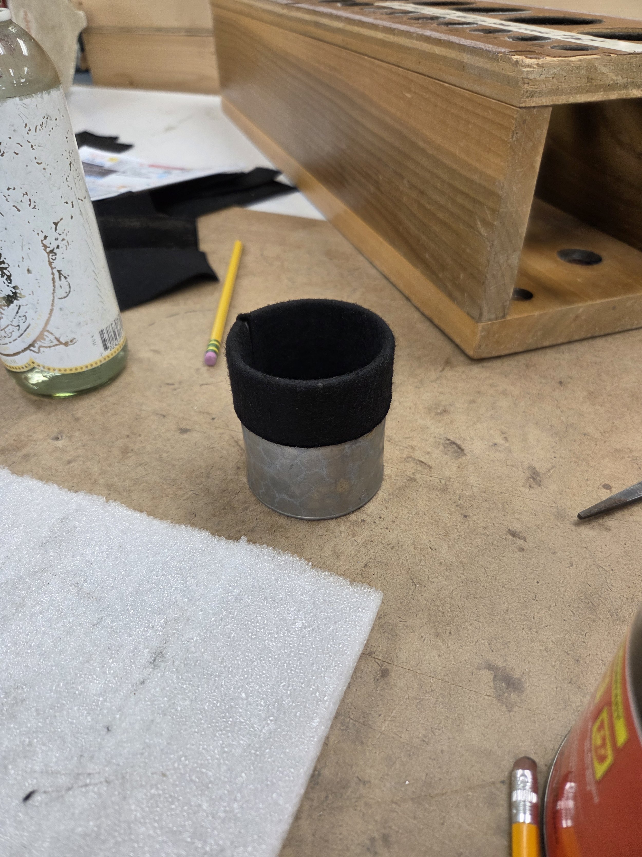 Close-up of tuning cap