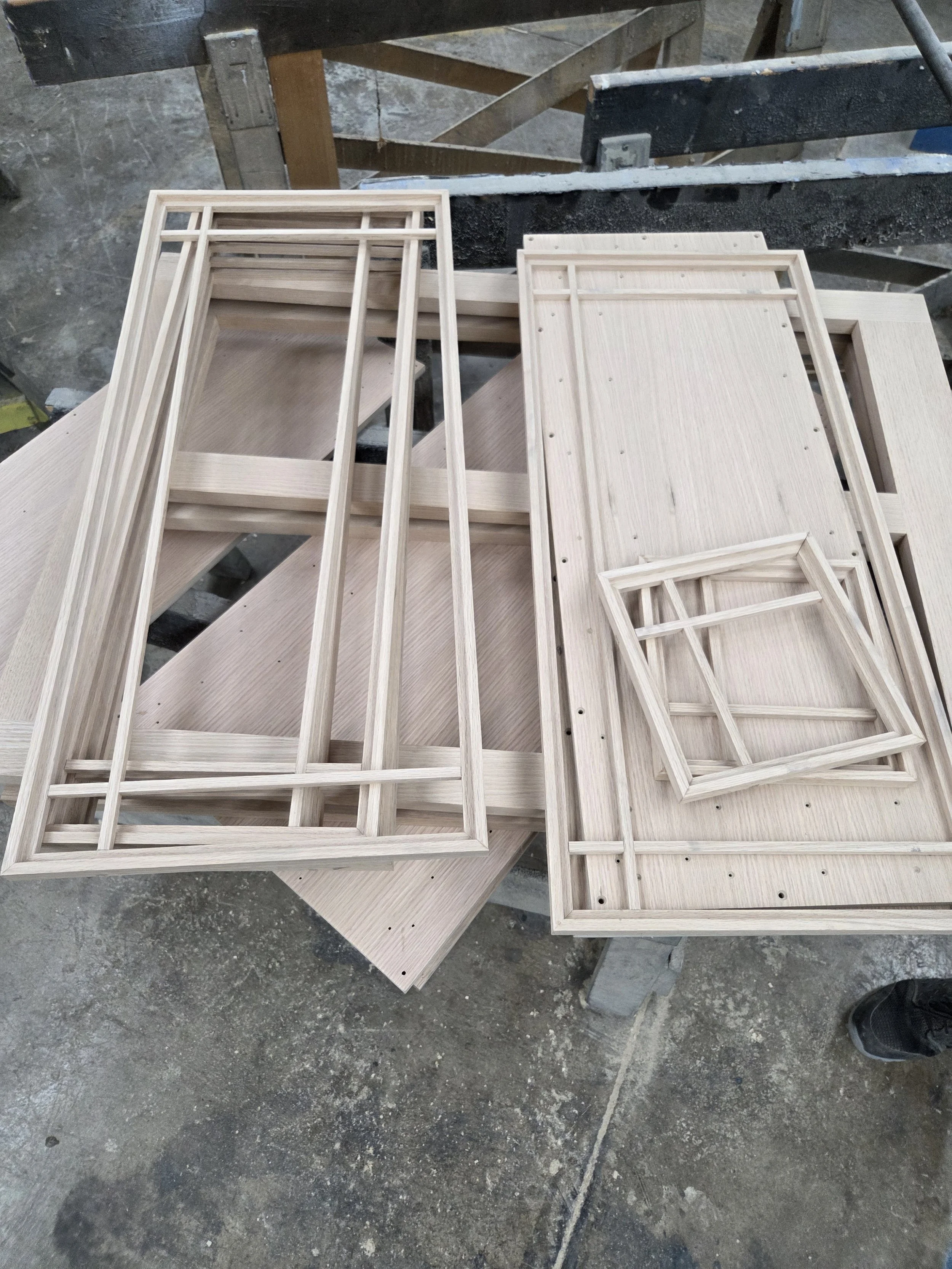Decorative trim pieces for the exterior of the console