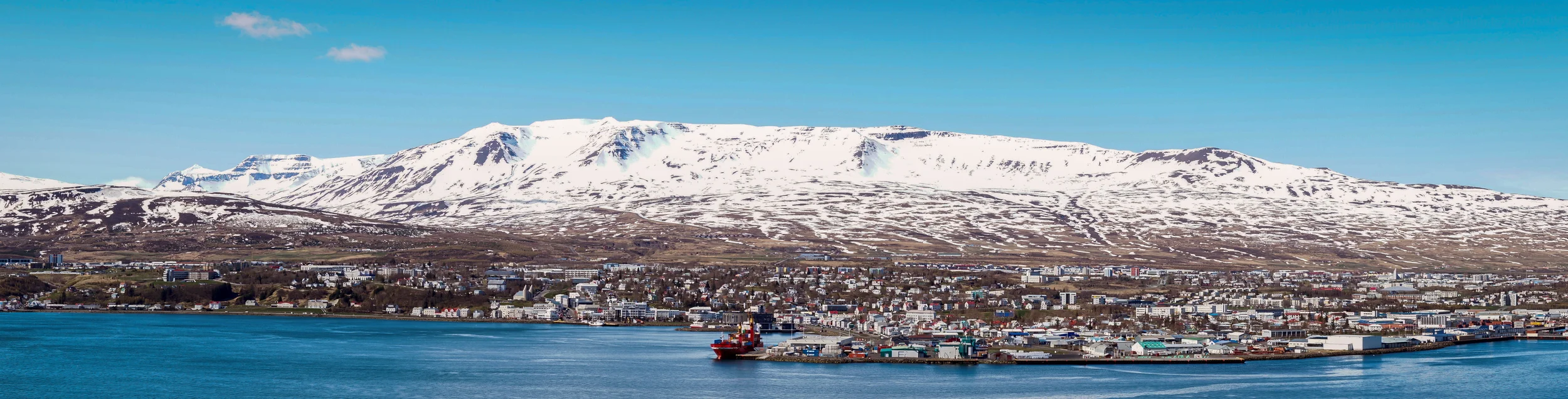 The wonderful northern town of Akureyri. 