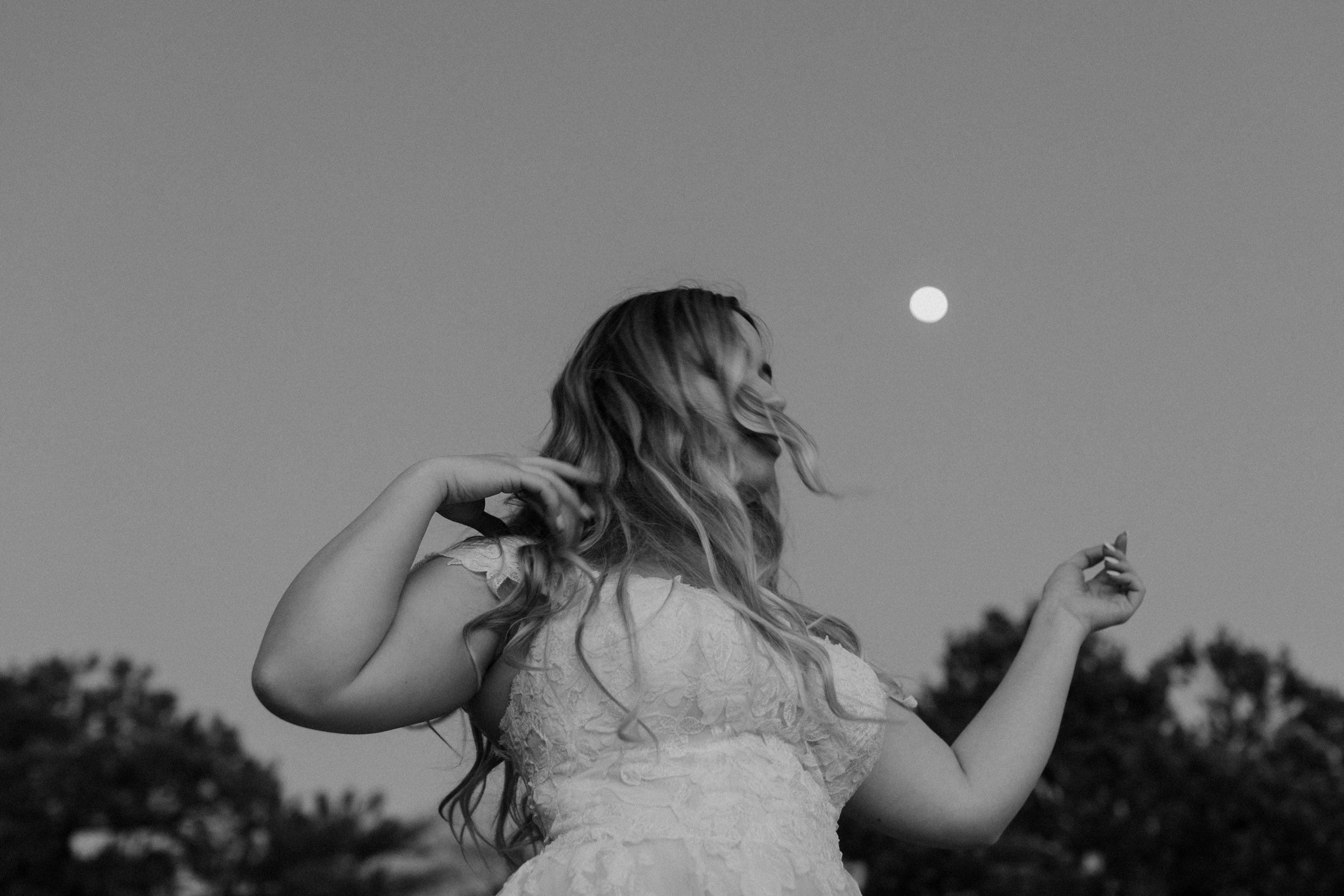 mount-lemmon-moon-bride.jpg