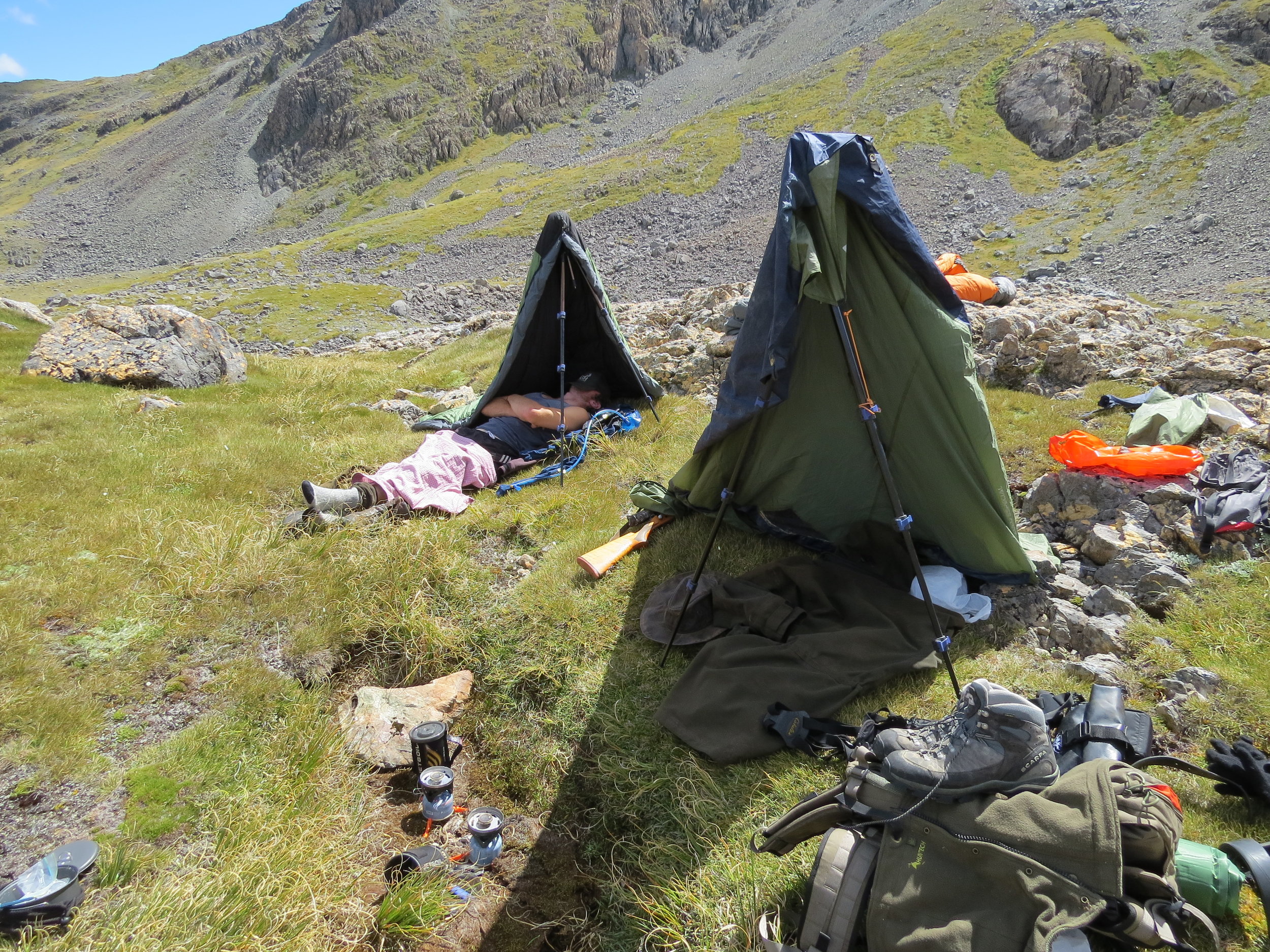 The two hardest things to find on the open tops in summer - fresh water and shade.
