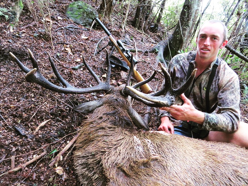  Ryan Carr with an interesting angle on a great stag. Image_ Richie Williams & Dan Keys 