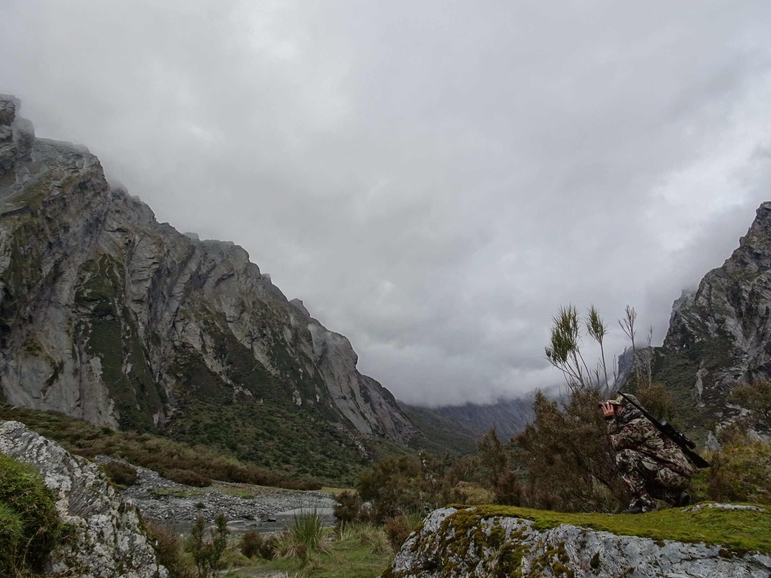  wilderness tahr hunting image @Ewan Black 