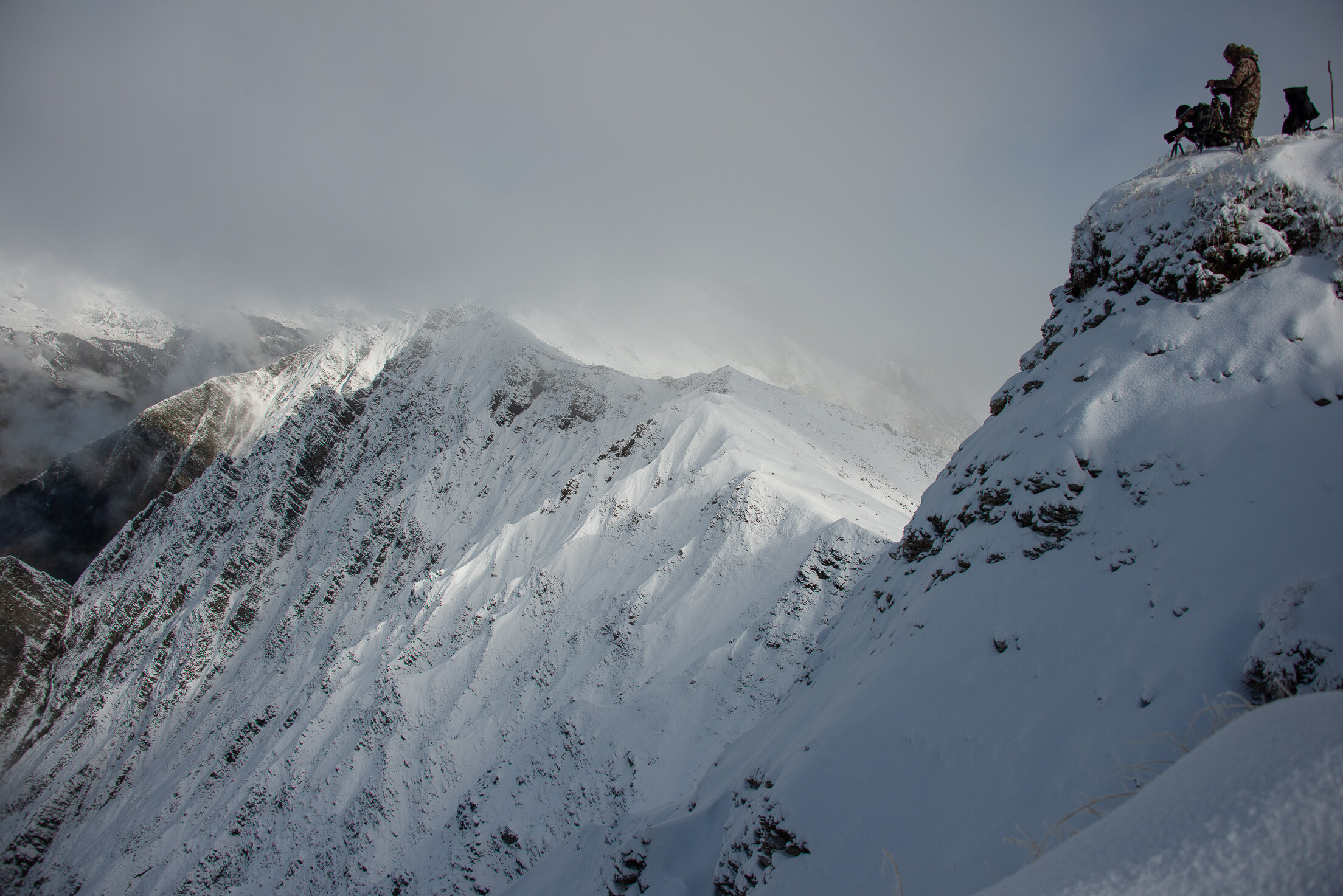  tahr hunters on a ridge Credit - Sean Powell 