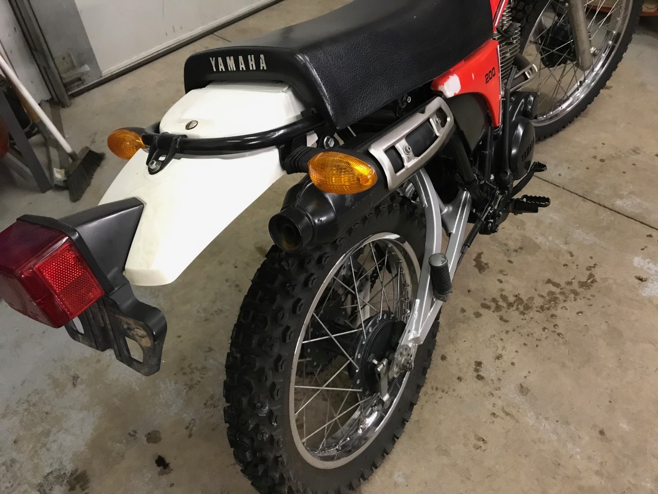 xt200 rear.jpg