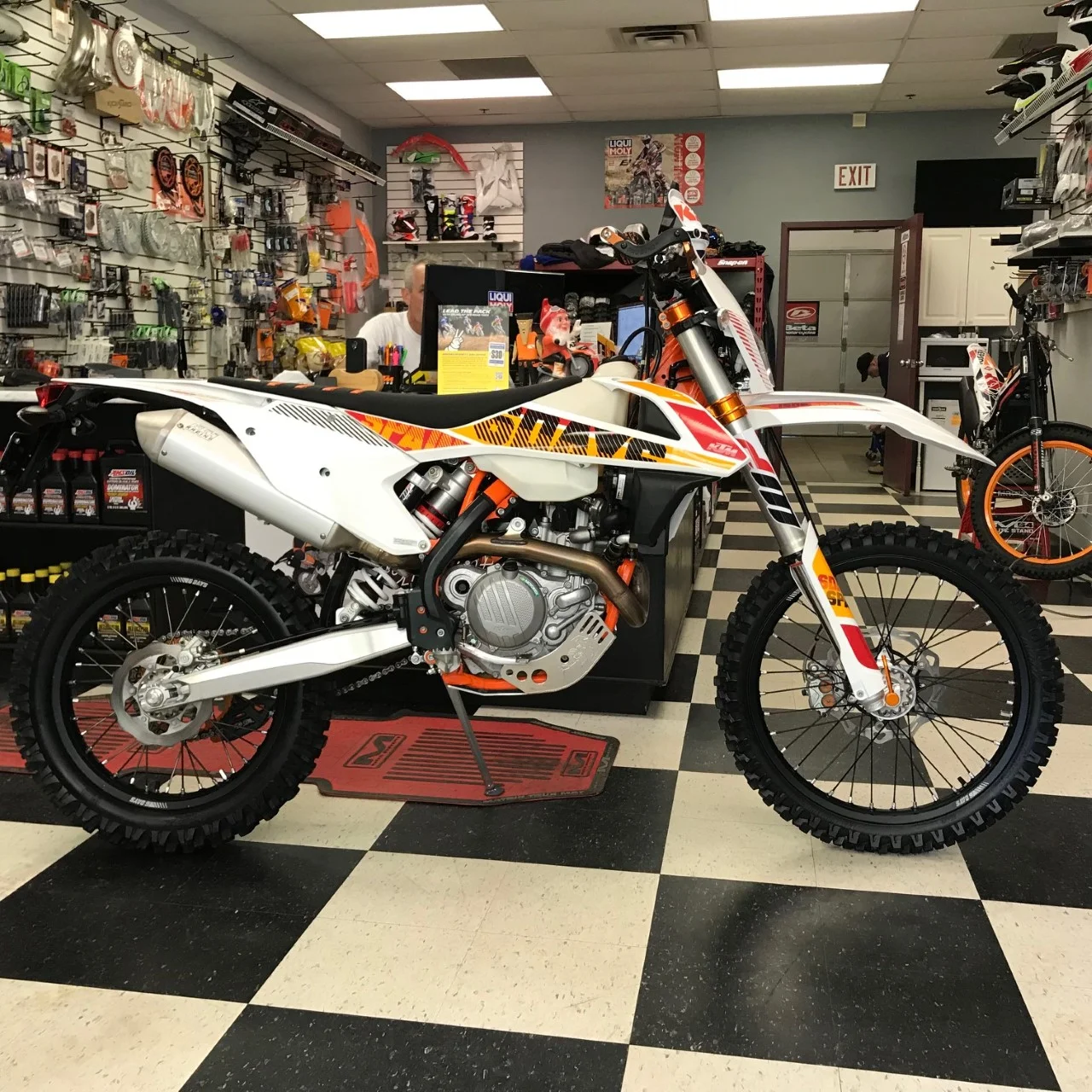 2017 KTM 450 EXC Six Days Edition $9399 