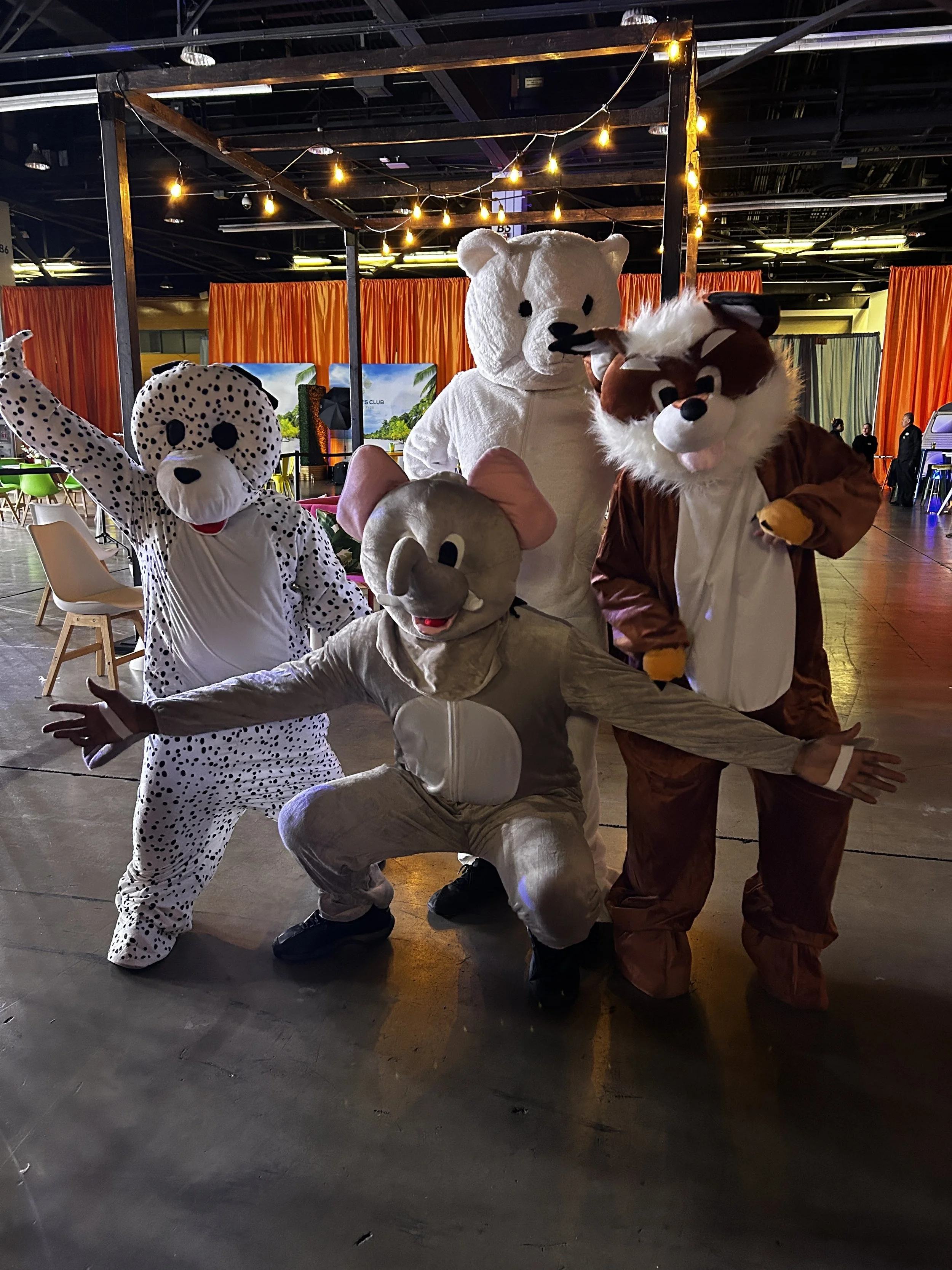 Dakota Events_Mascots.JPG