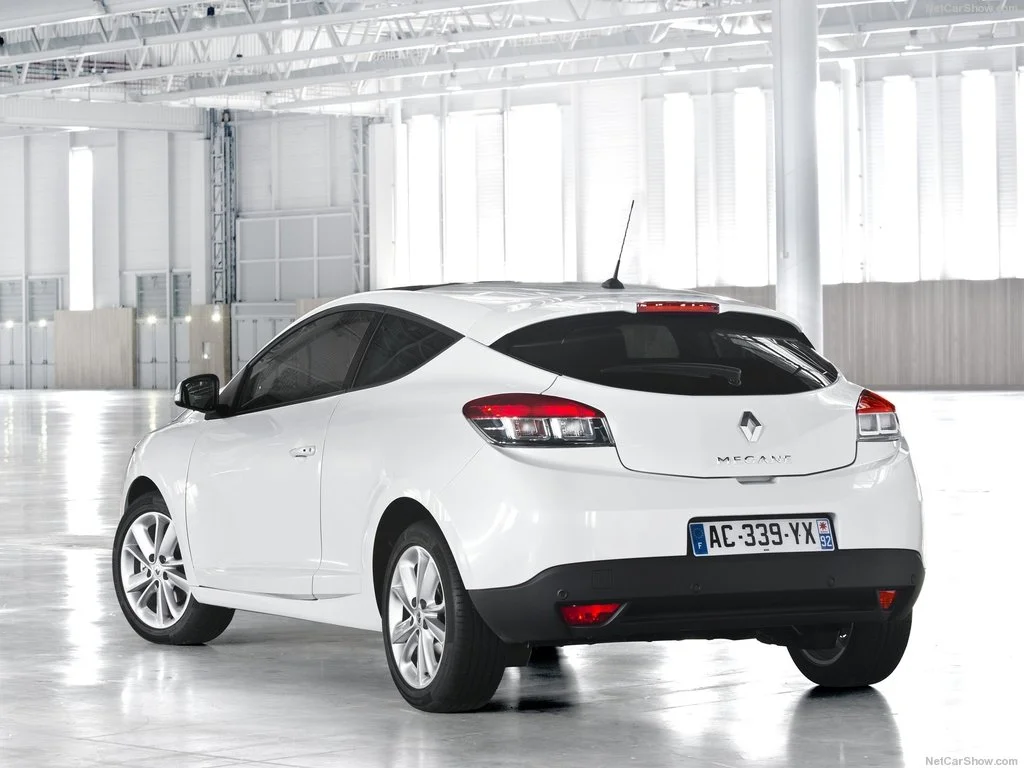Renault-Megane_Coupe-2014-1024-0e.jpg