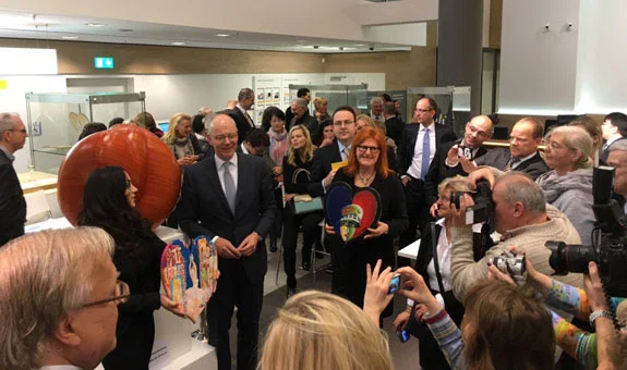 Ein Herz für Unicef von Nadja Zikes