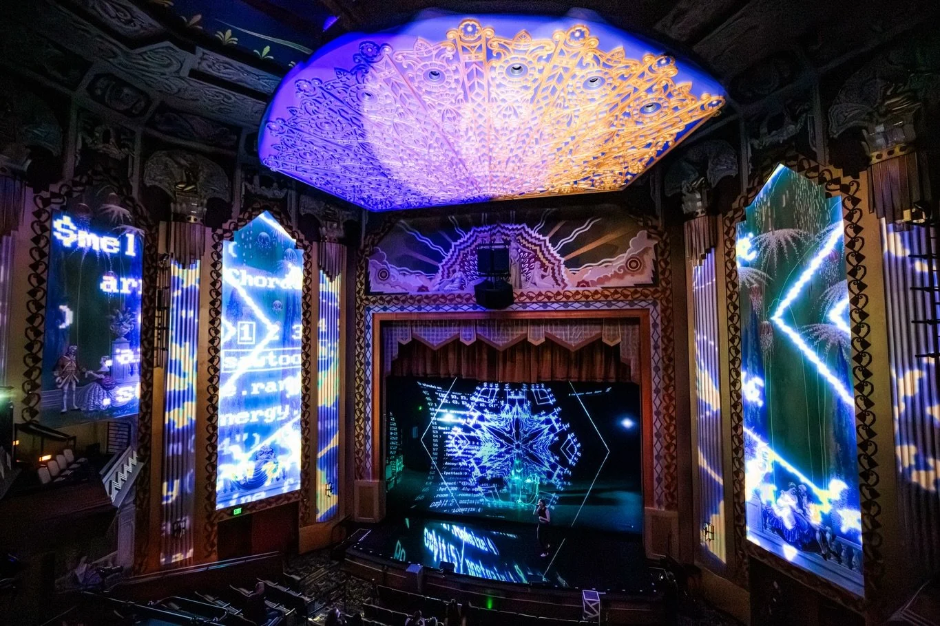 WaveForms After Glow ✧*⌁
Four floors. Forty five artists. One night.

The Emerson Paramount Center in Boston became a living current of sound, light, image, and movement. Presented by Museum of Science Boston, WaveForms opened its doors for a free so