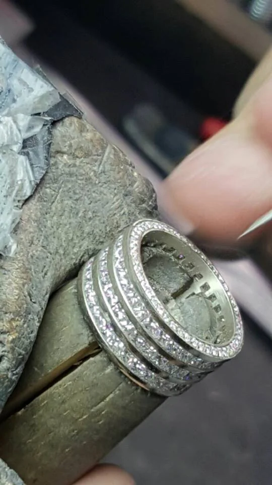 At the diamond setters bench.