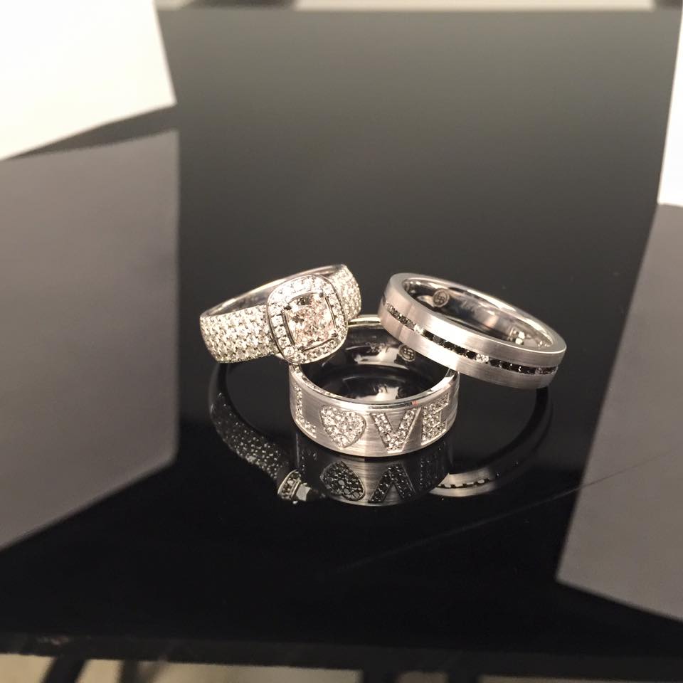 Shooting a photo of a photoshoot.