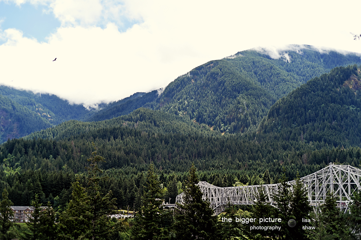  Bridge of the Gods 