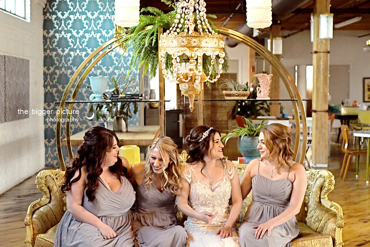 bridemaids The Cheney Place Grand Rapids The Bigger Picture Photography