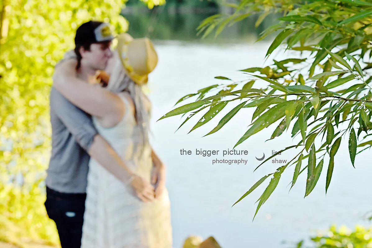 riverside park photos enagagement portraits The Bigger Picture Photography