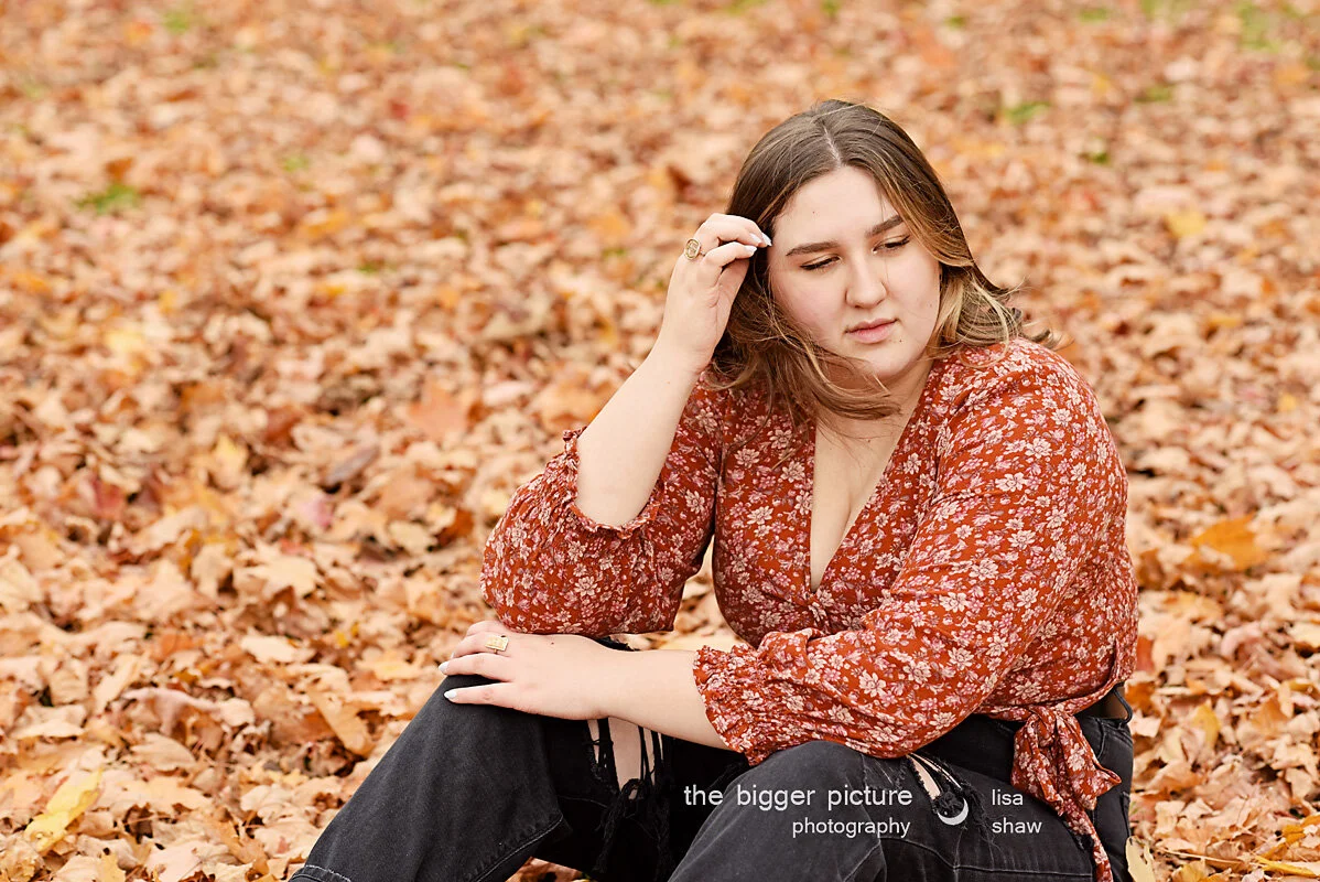 senior portraits fall leaves michigan the bigger picture photography