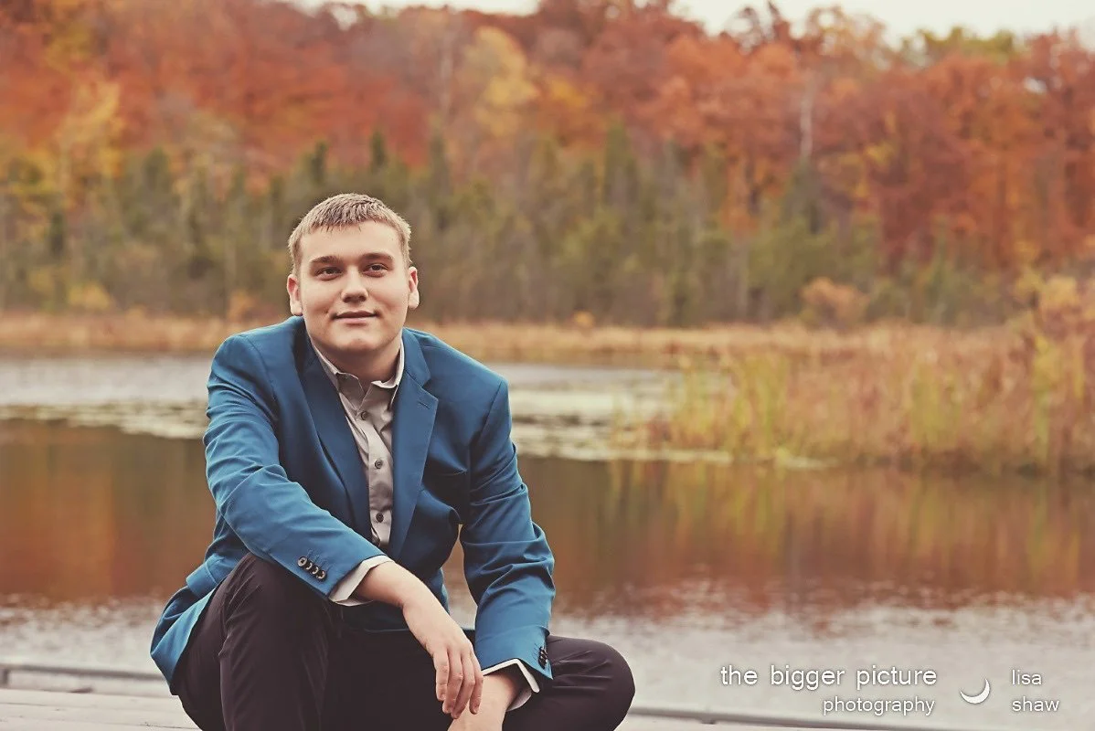 male senior portraits rockford michigan