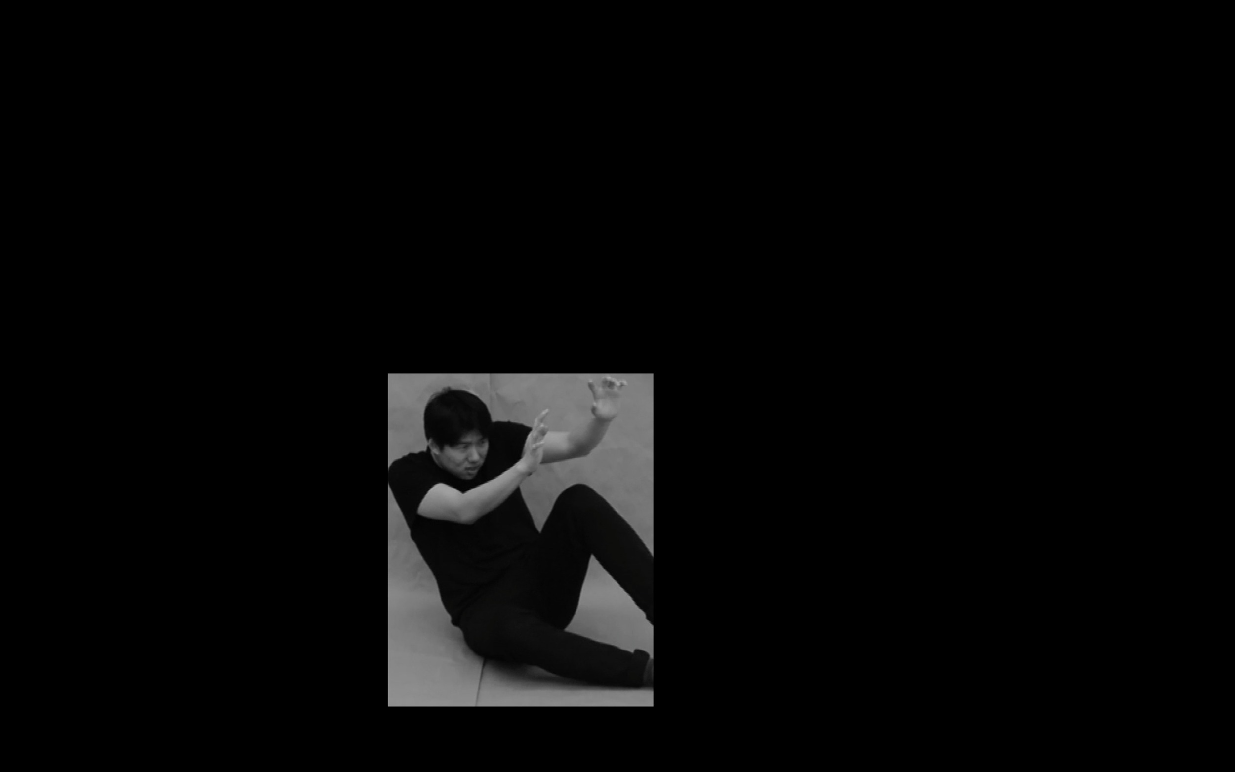 Jae Hwan Lim_Yellow in a Box (2015)-Still image.png