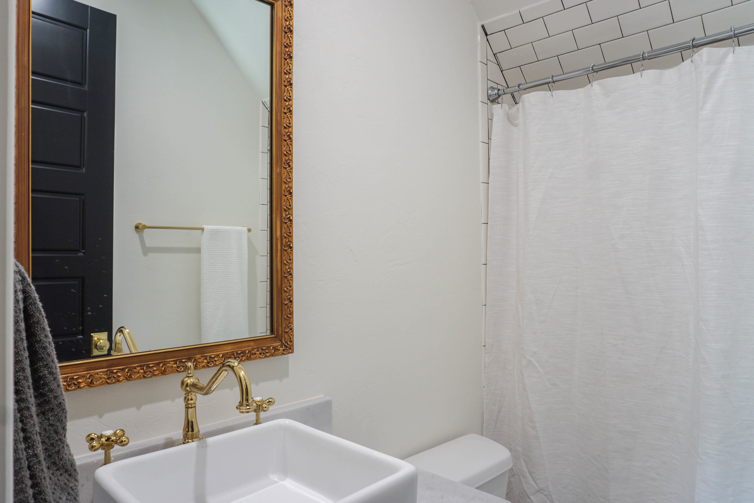 53 Room 1 Bed and bath.jpg