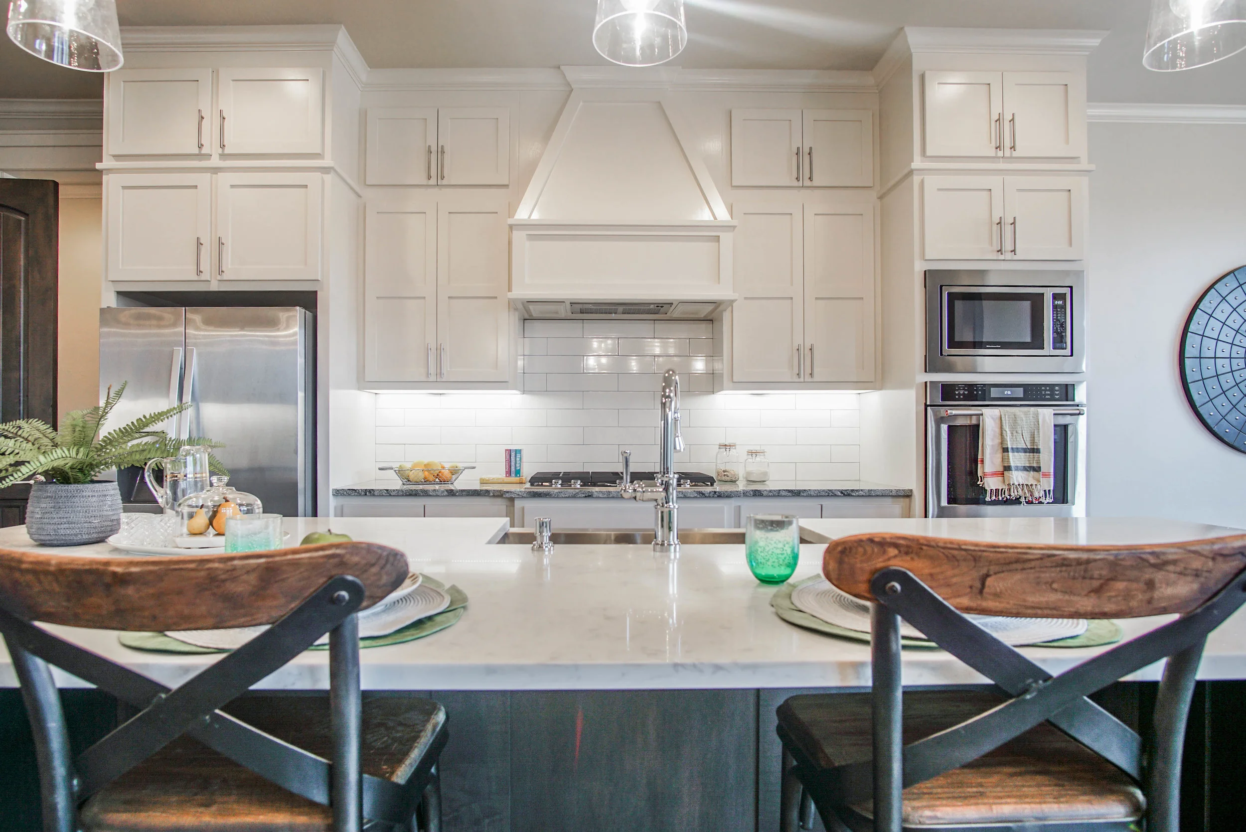 40 Kitchen.jpg
