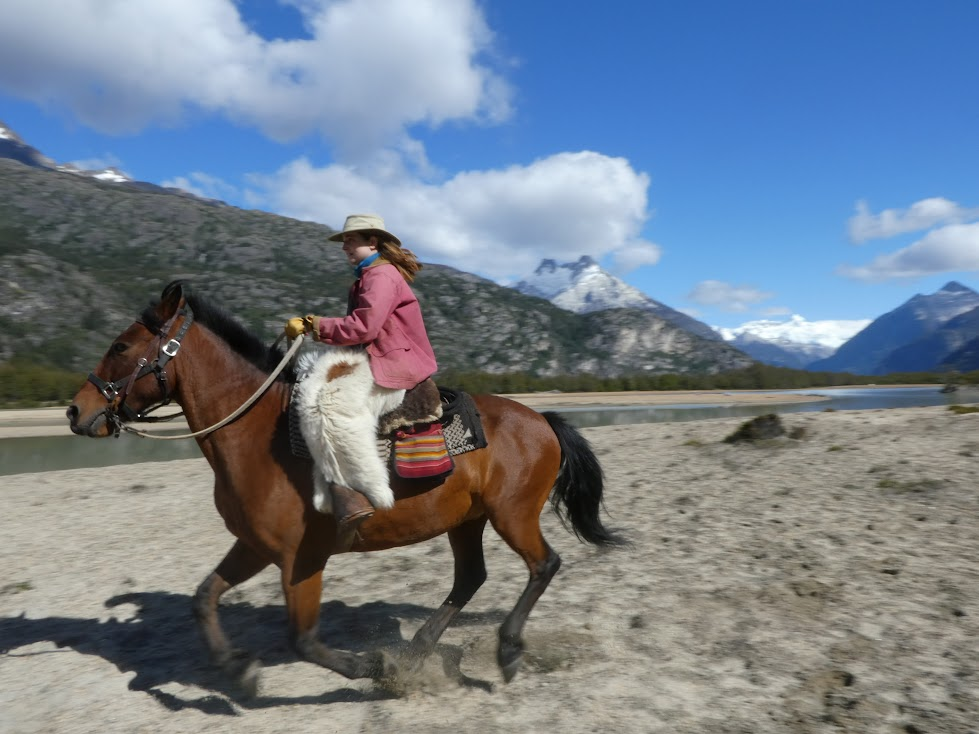 Head Trainer Allie Rutledge (’23 - present) loves taking Fetch out as a lead guide horse and general adventure horse 