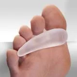 This splint will keep the end of the toes off the ground and prevent corns here.