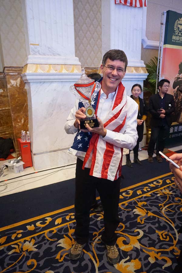 Brad Zupp with TeamUSA Trpohy 2 WorldMemoryChampionships2015ChengduChinaweb.jpg