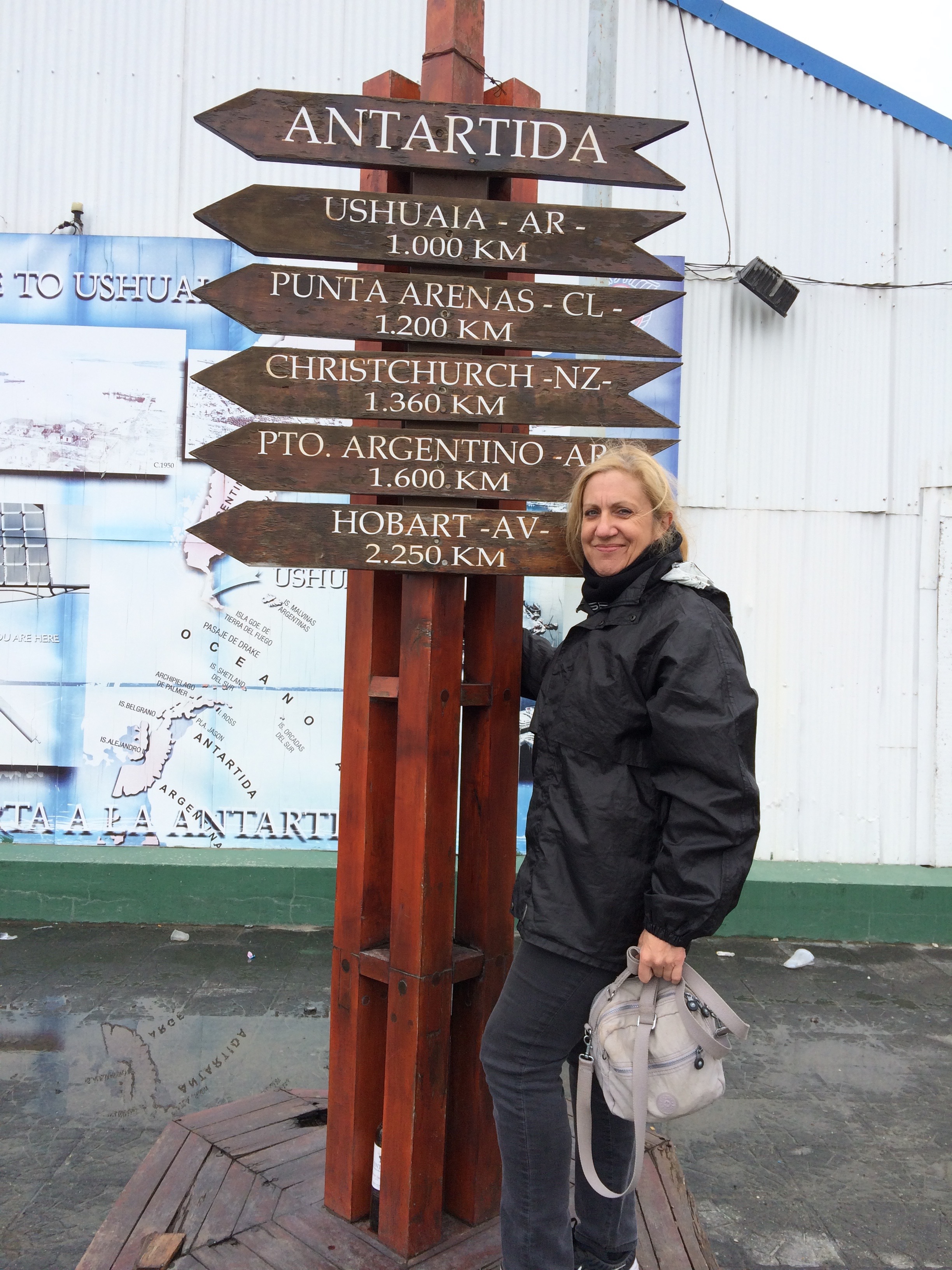 Weird, Christchurch and Hobart are closer than Buenos Aires from here.