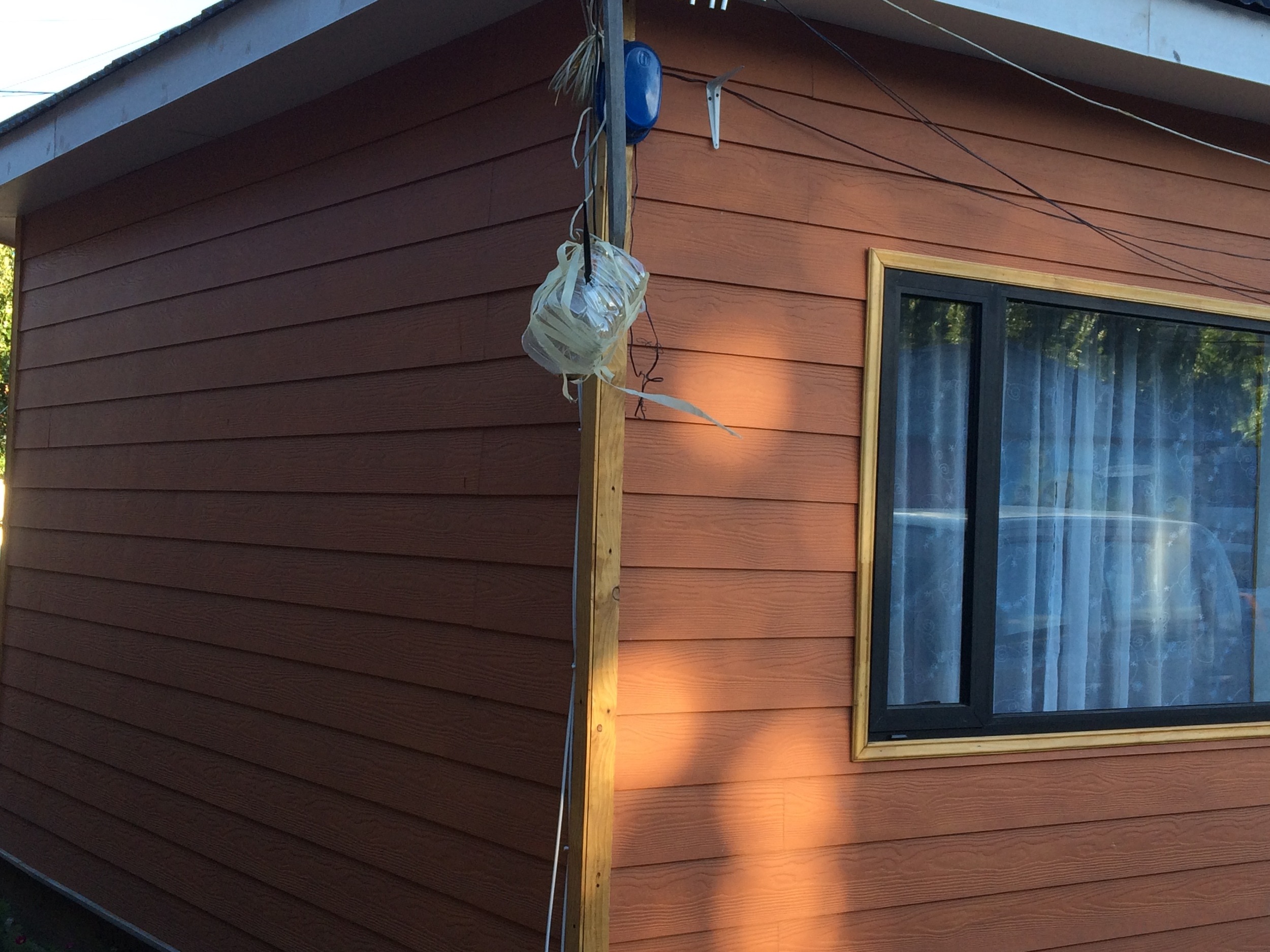 I loved the WiFi solution at the Chile Chico cabin. Somewhere in that plastic bag and tape bundle is the wireless router, providing great signal strength for us.