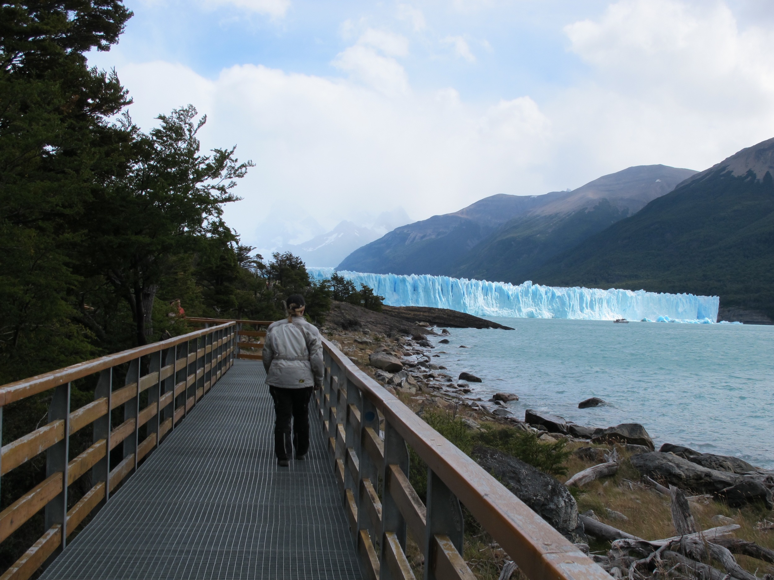 Boardwalk to the Perito Moreno Glacier