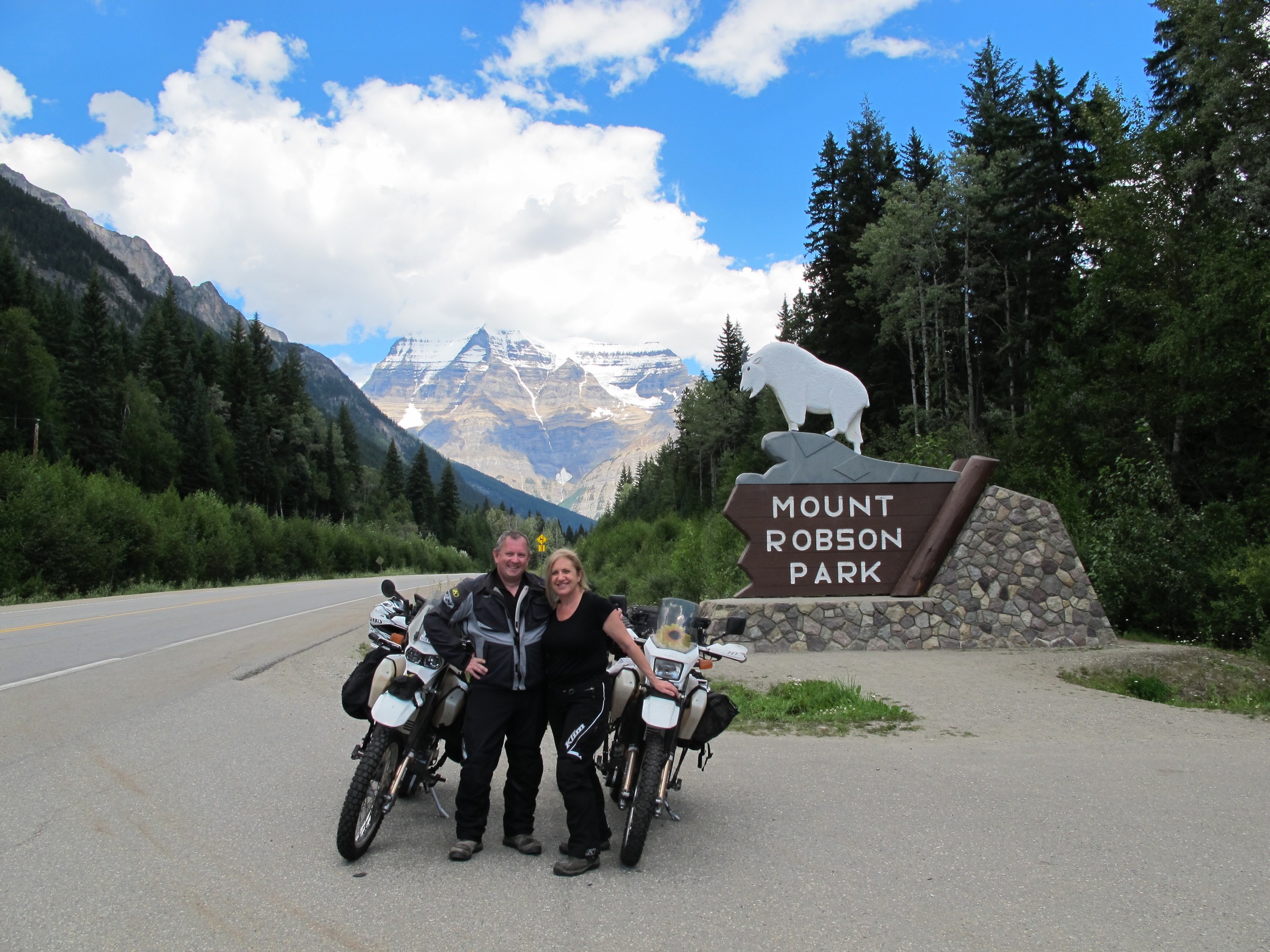 Mt. Robson, on the edge of Jasper Nat. Park