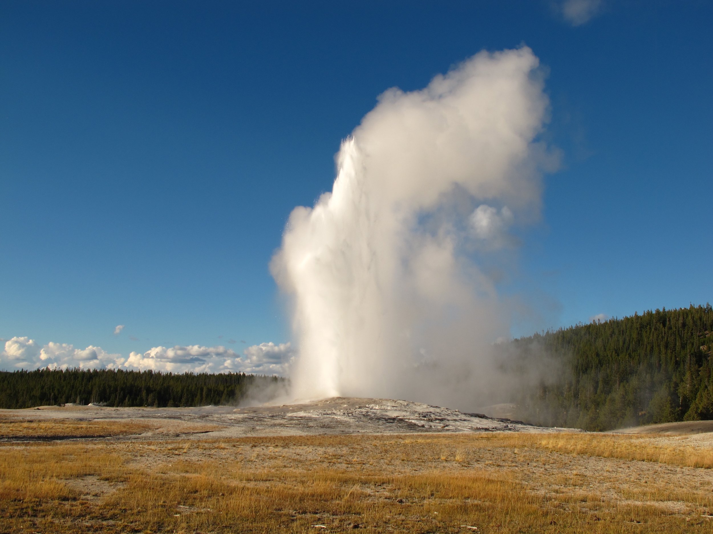 Old Faithful blowing off