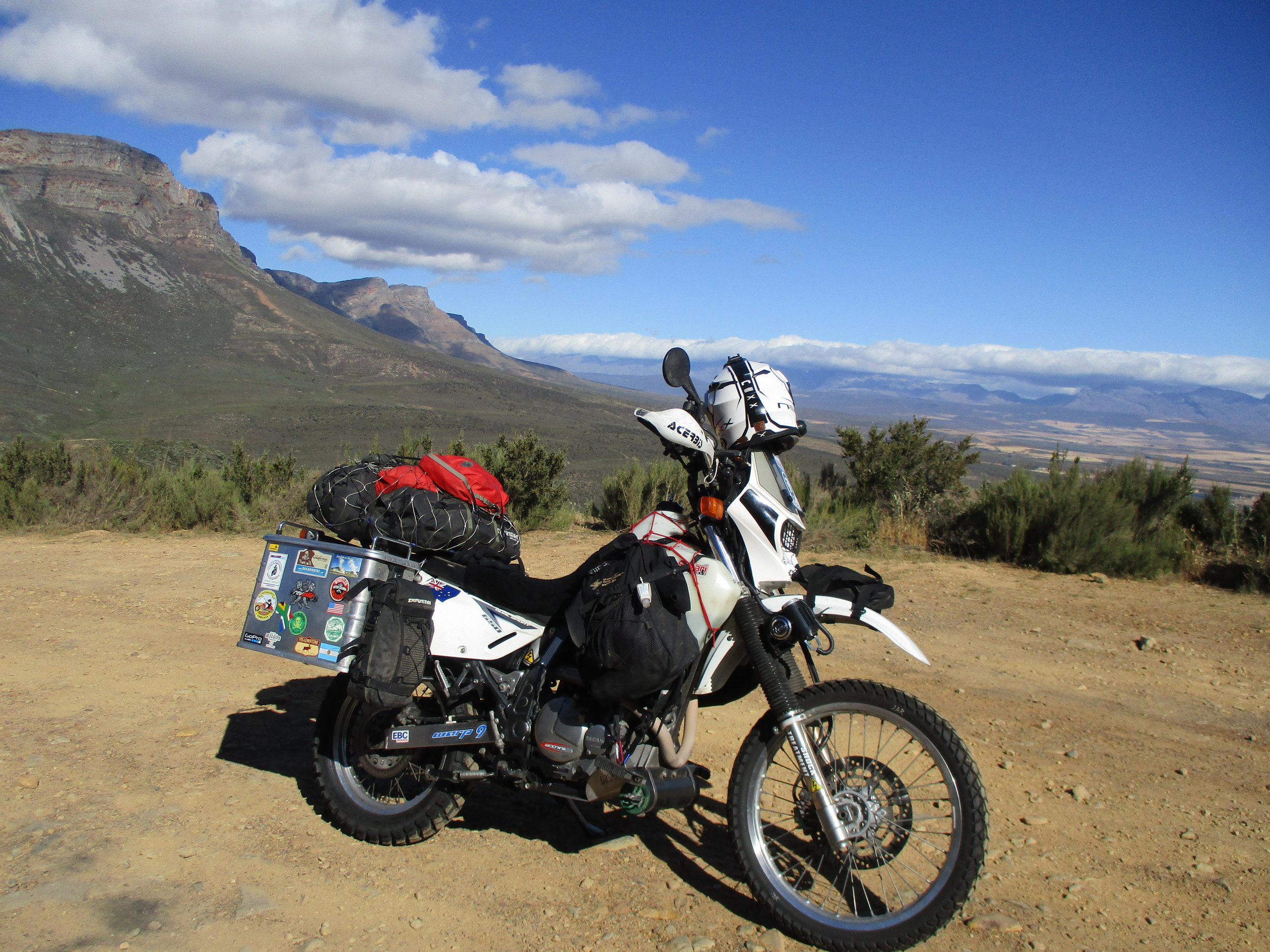 Easy ride up the pass on good roads, nice to be out of the cities again.