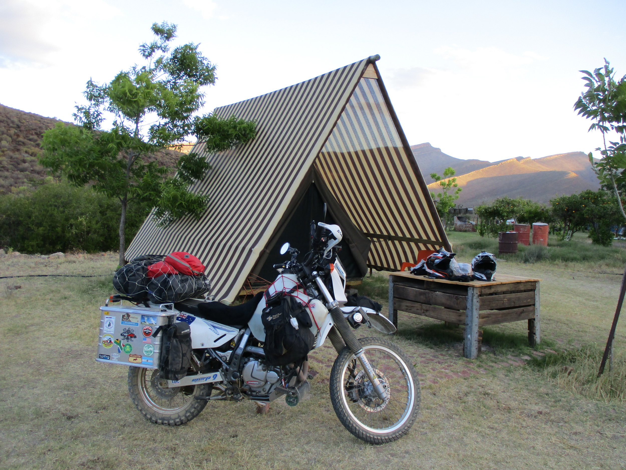No need to get out our own gear, even the bedding is supplied. Cederberg Oasis, South Africa.