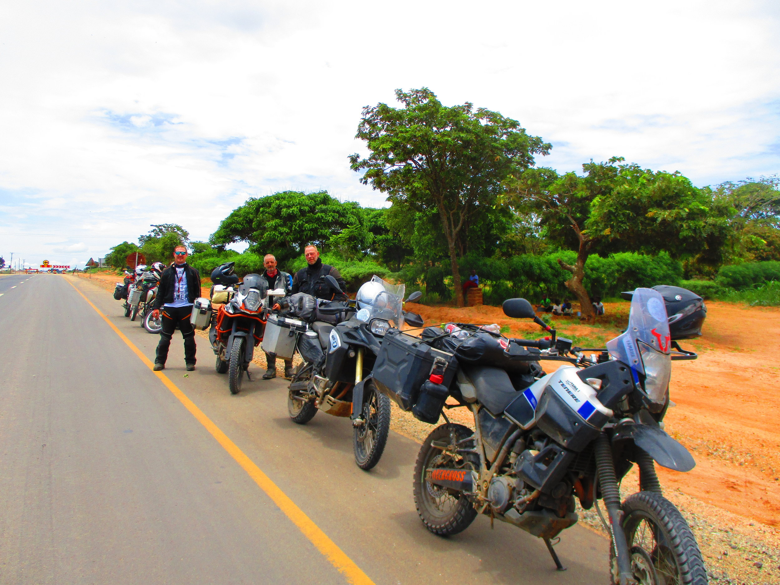 We met some fellow overlanders from Germany on the road to Chipata