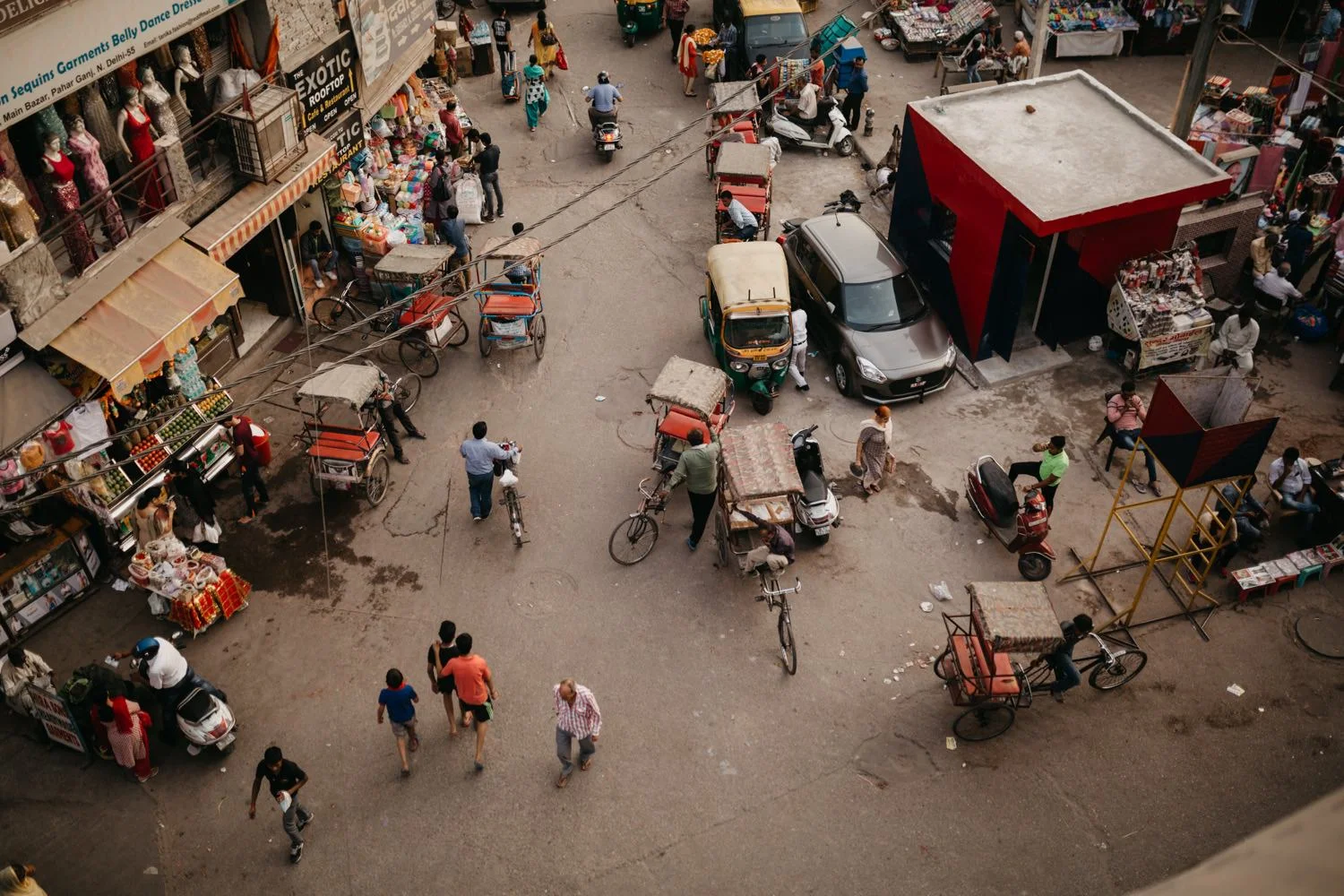india_gloria_byler_01.jpg