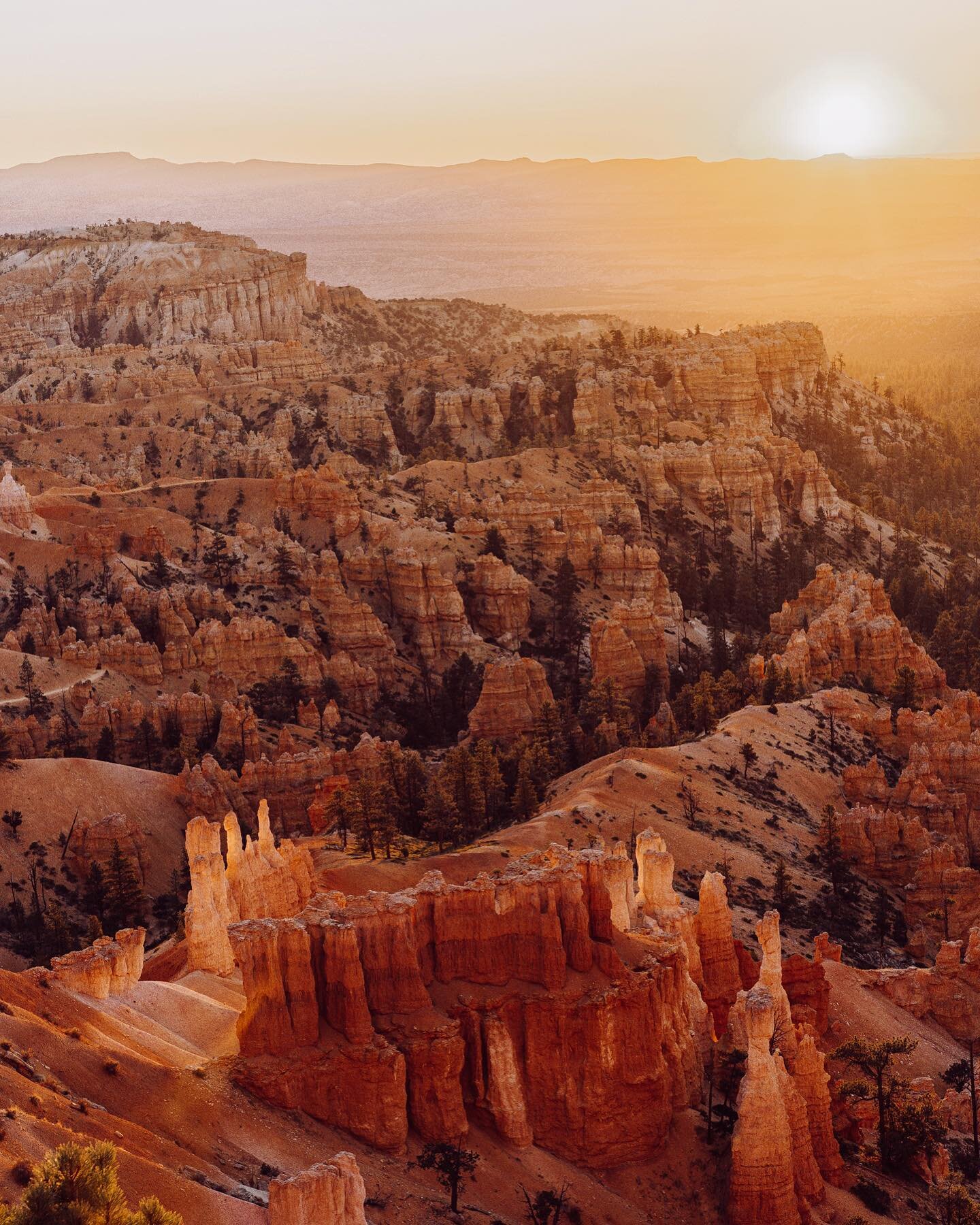 If you haven&rsquo;t seen a sunrise here, Bryce yourself