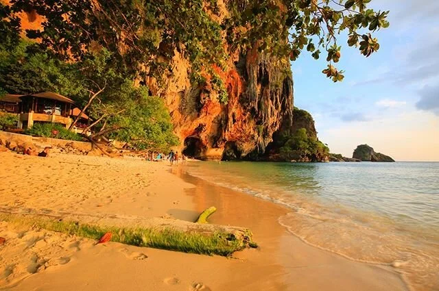 Once the crowds depart, this place is just about perfect 🏝