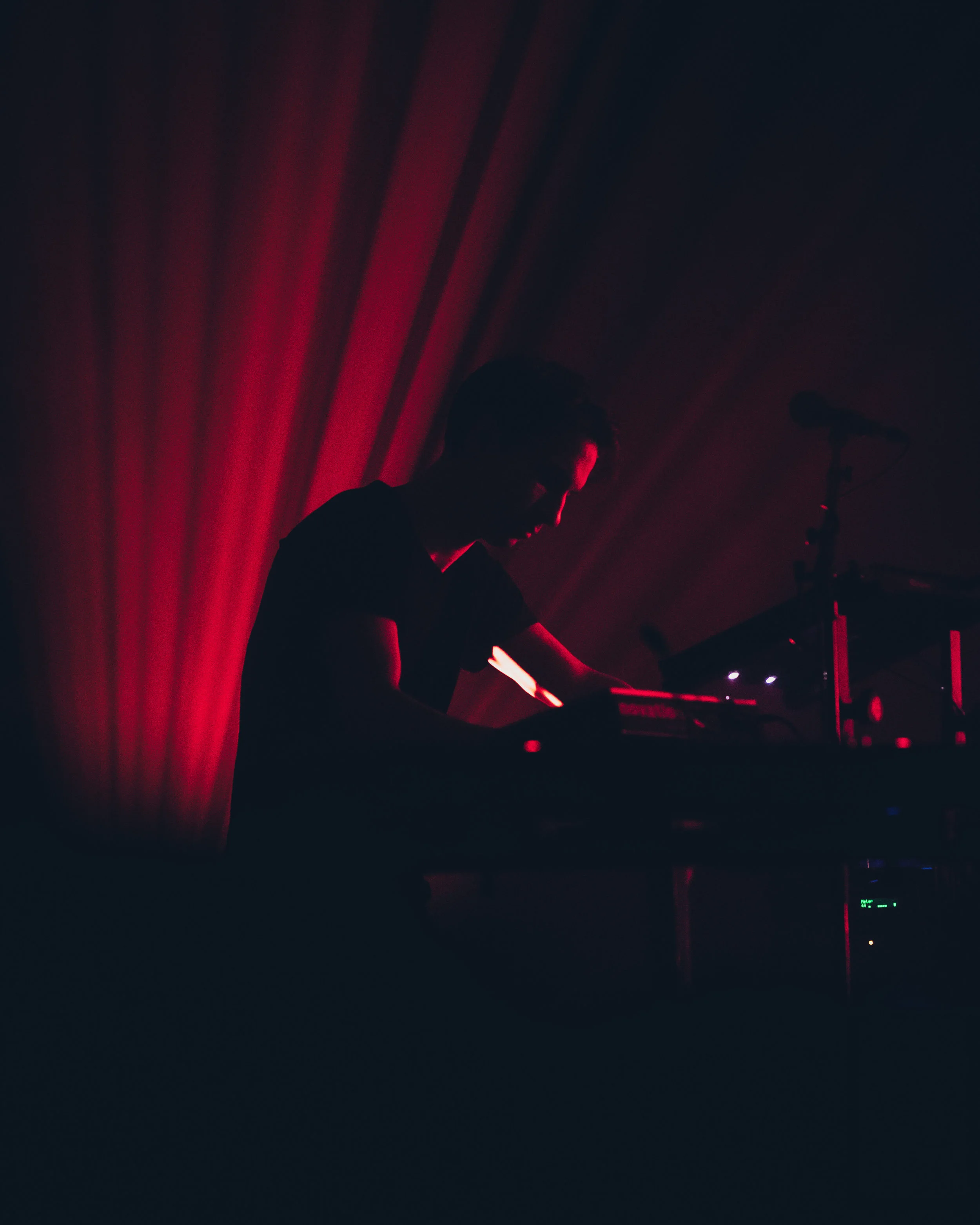 The Naked and The Famous - Liquid Rooms