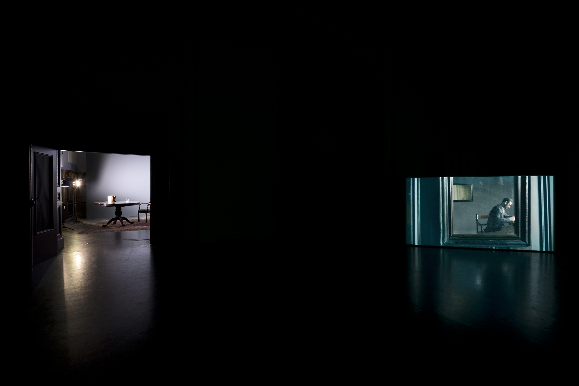 Installation view Train of Thought, Kunstverein Harburger Bahnhof, 2014/2015