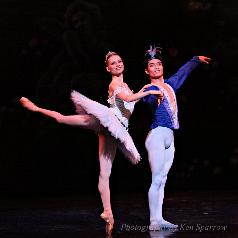 Natasha Kusch and Yu Hui, Bluebird pas de deux. 2012