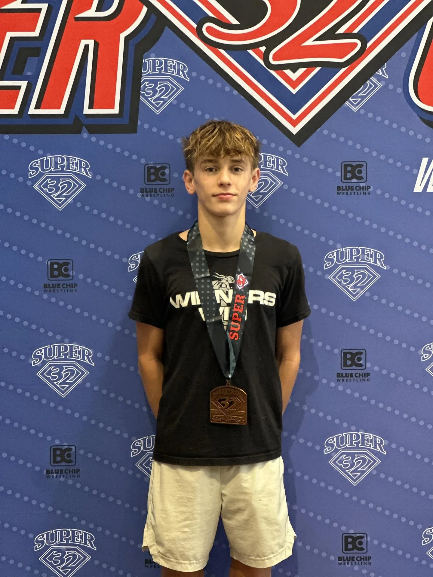 Congratulations to Walker Hoffman for his 5th place finish at Super 32!

Way to go Walker!