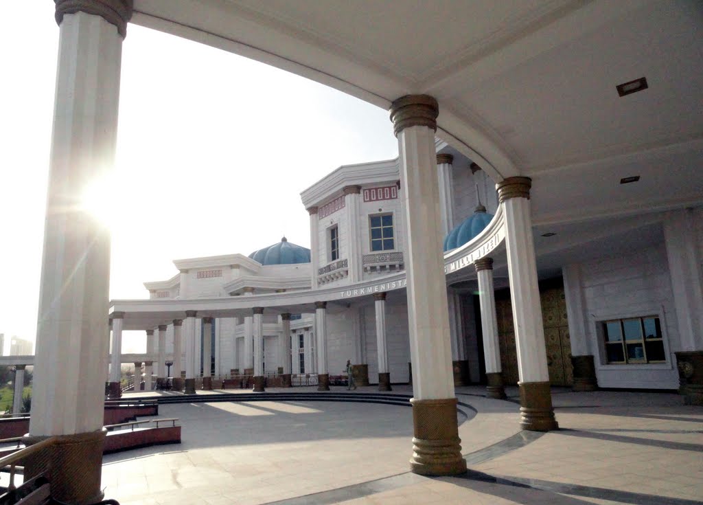http://www.panoramio.com/photo/61716461