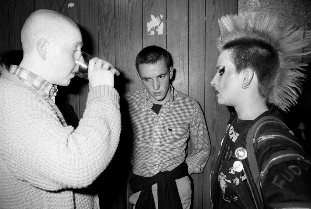 1970's Punk! Pic Credits: http://goo.gl/IiUXeD