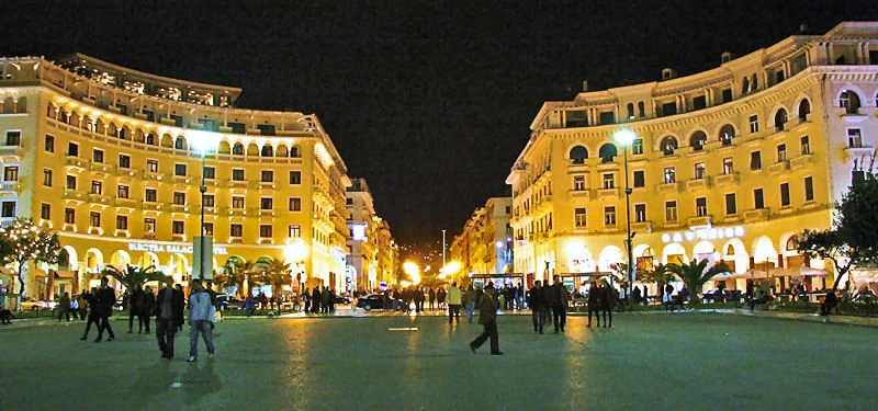 http://america.pink/aristotelous-square_457587.html